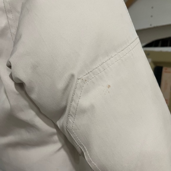 Cream Canada Goose Bomber Jacket - Picture 6 of 6